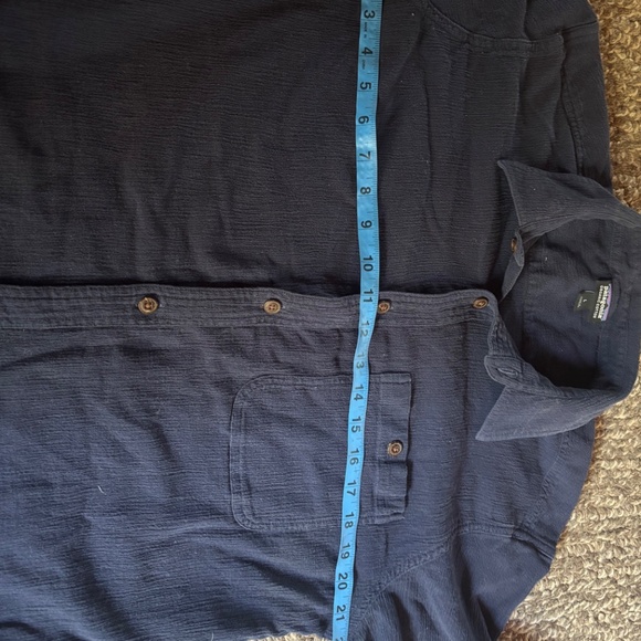 Patagonia men’s A/C shirt large - Picture 3 of 4